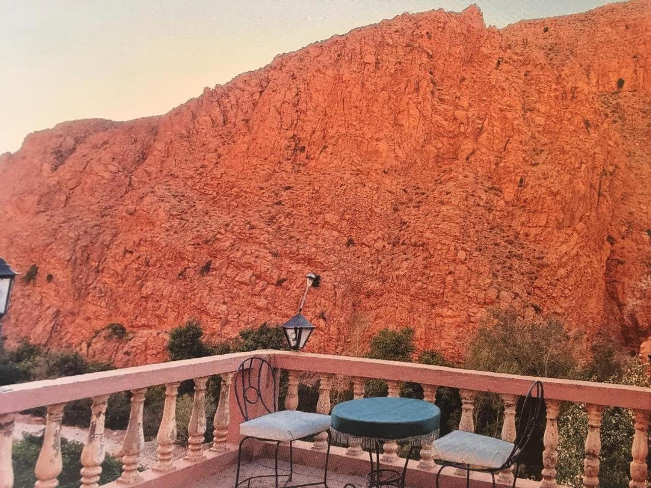 Hotel Panoramique De La Vallee Aït Idaïr Eksteriør bilde